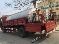 乳化瀝青灑布車(chē)或乳化瀝青灑布機(jī)的工作原理